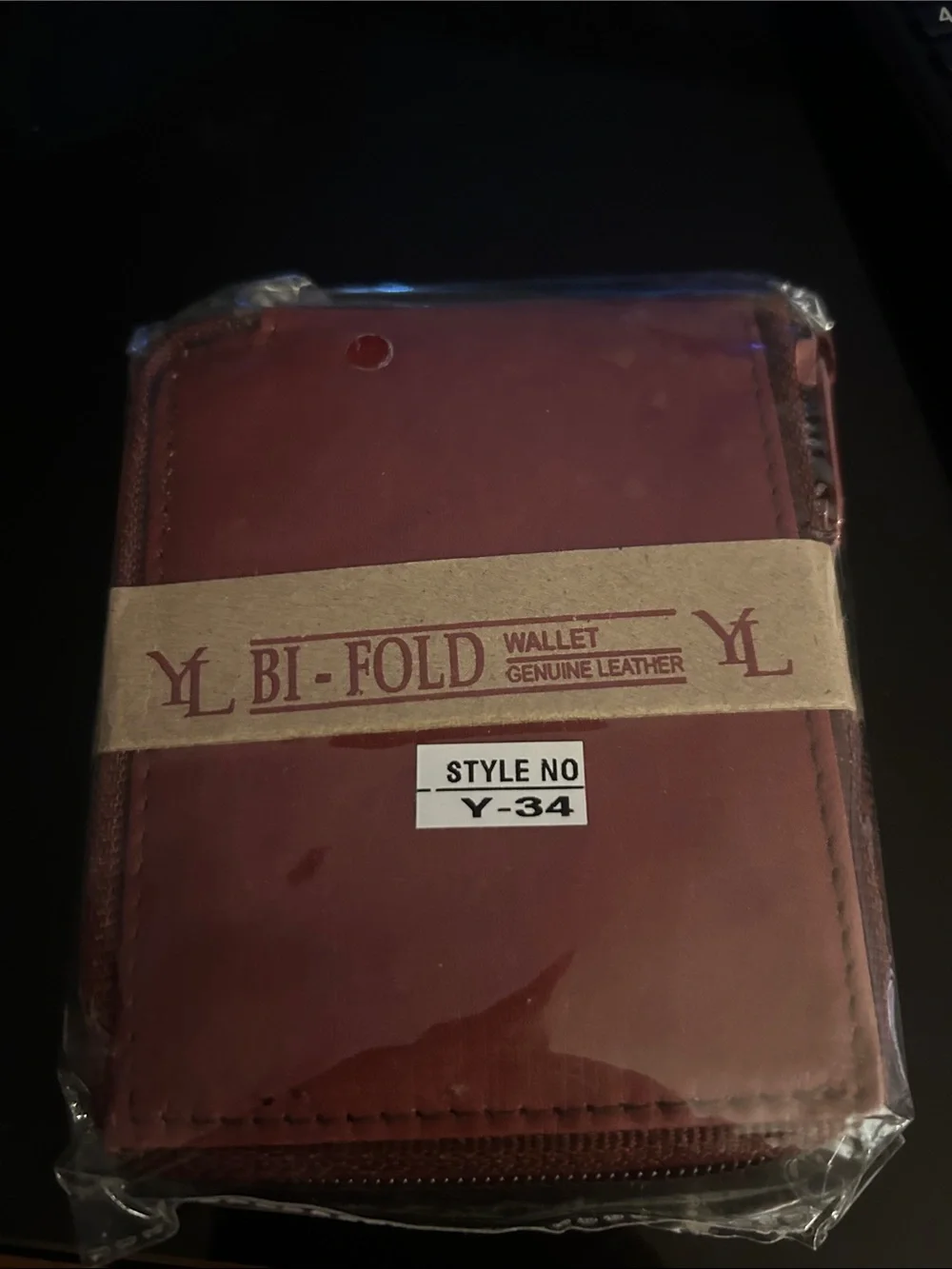 Bi-Fold Genuine Leather Wallet - Brown